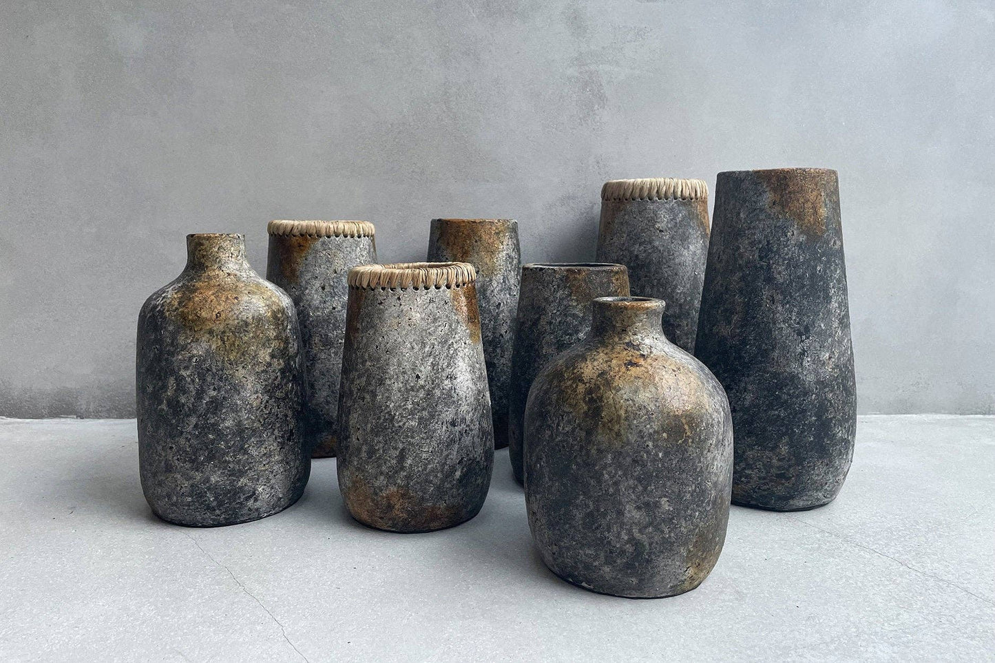 Den Spooky Vase - Antik Grå - M - MoodTiles