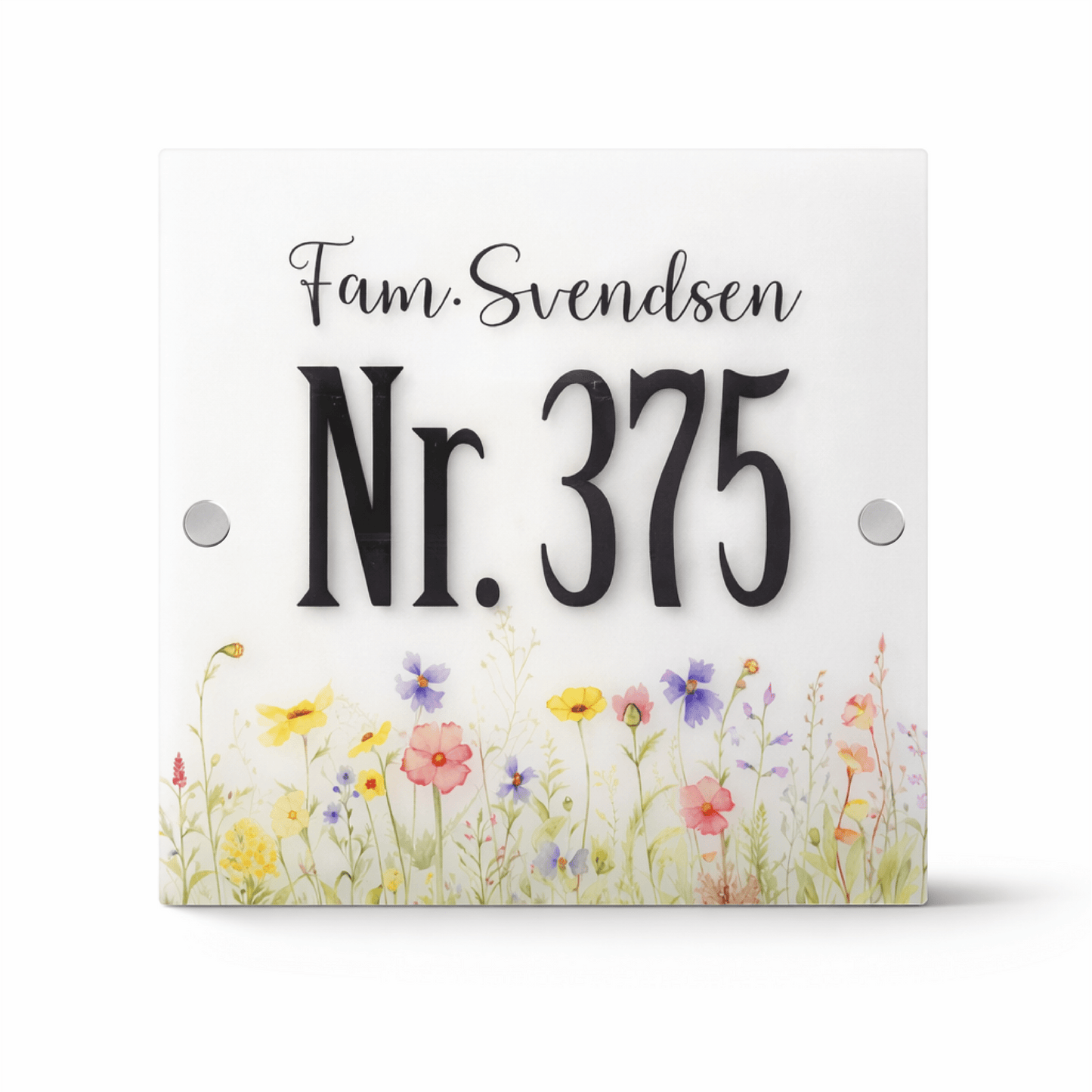 Dørskilt i frostet akryl – Husnummer & Vilde Blomster – 20x20 cm - MoodTiles