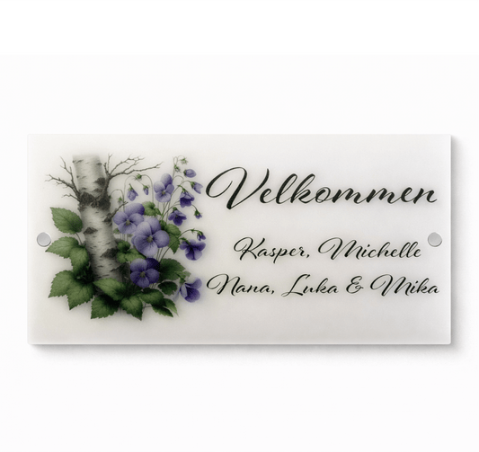 Dørskilt i frostet akryl – Stedmoderblomster & Birketræ – 20x40 cm - MoodTiles