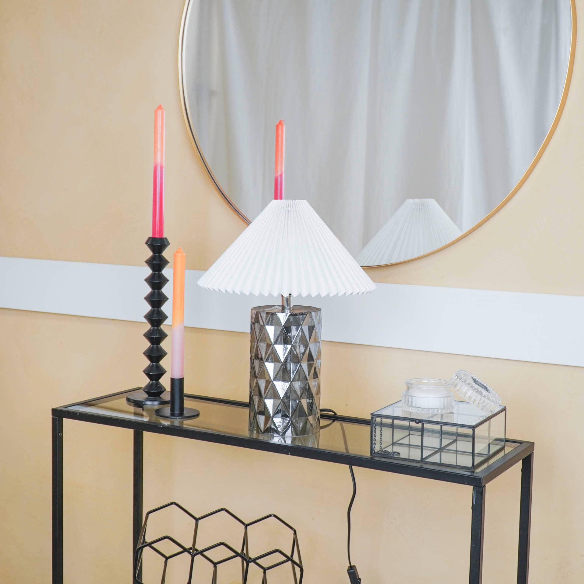 Housevitamin Bordlampe med glasfod - røgglas - MoodTiles