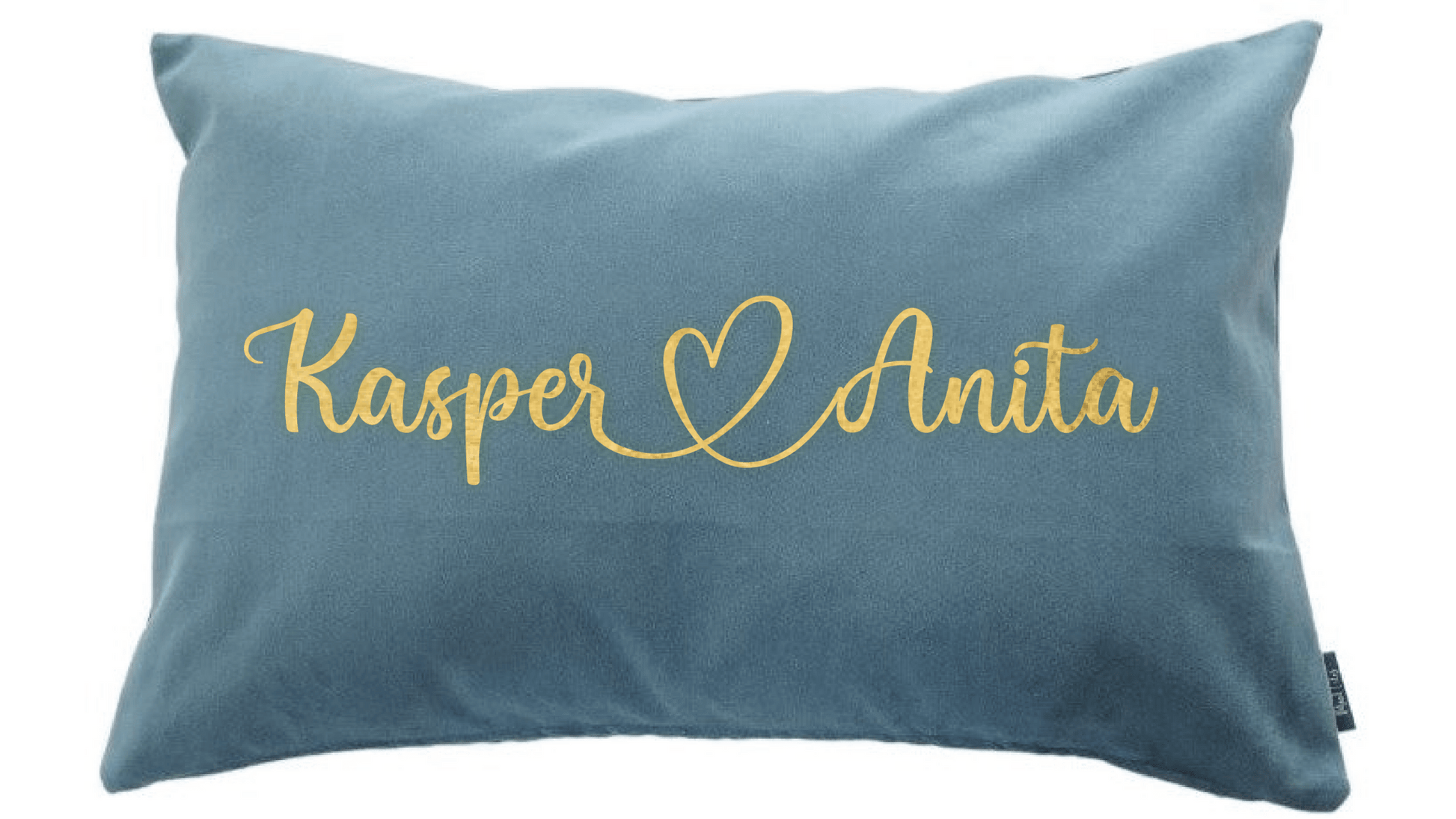 Kopi af Velourpude med navn og dato - flere farver 40x60cm - MoodTiles