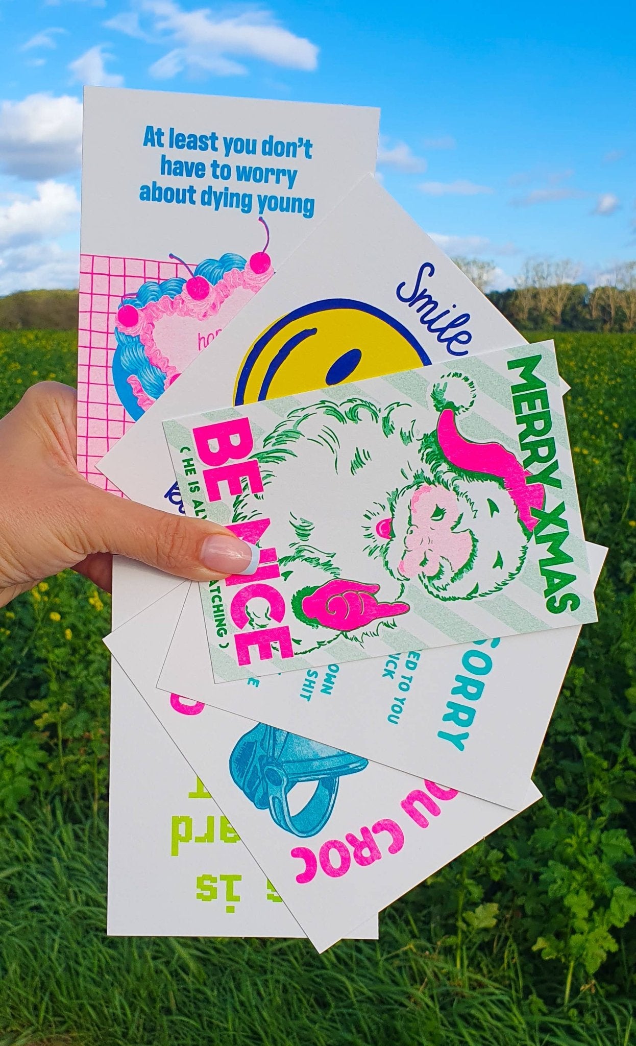 Retro sjov kirsebær hjerteformet kage Tillykke med fødselsdagen - MoodTiles