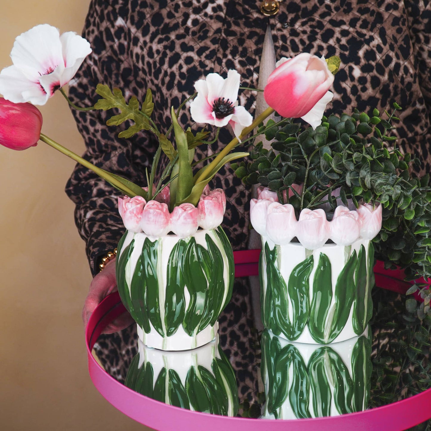 Vase - Tulipaner - Dolomit - Lyserød/Grøn - 15x15x14cm - MoodTiles