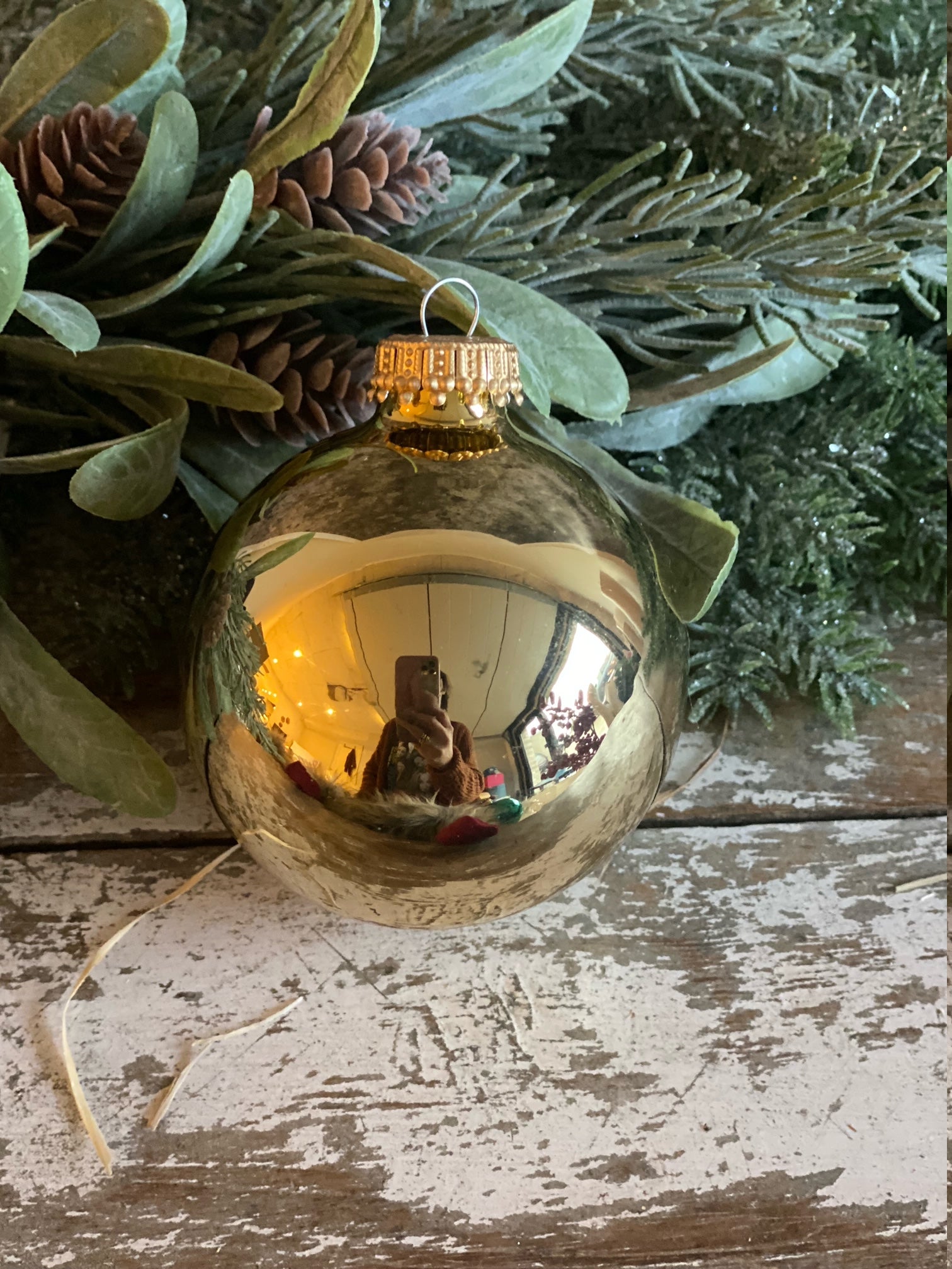 7 cm Julekugle med stort navn - MoodTiles