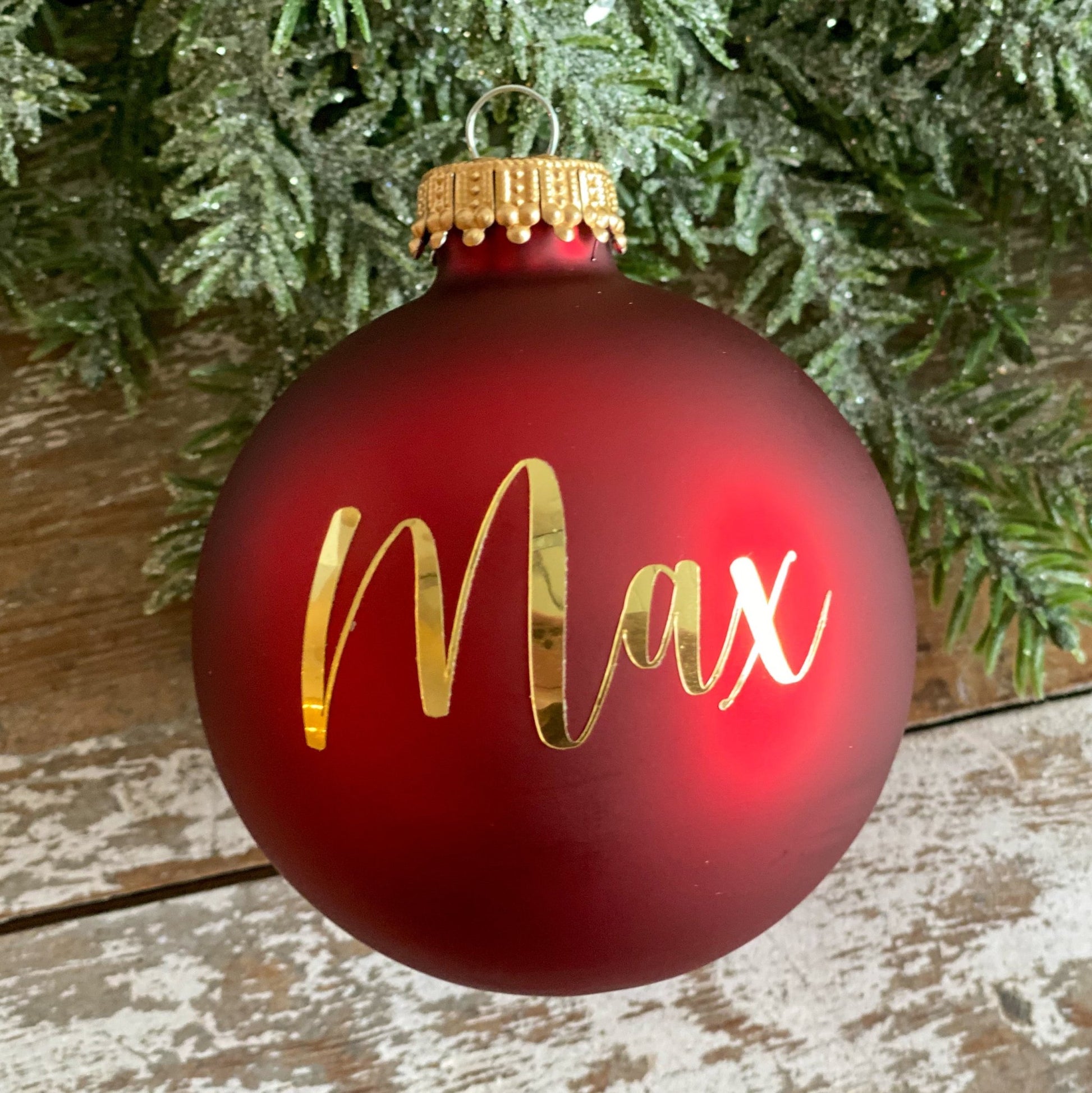 7 cm Julekugle med stort navn - MoodTiles